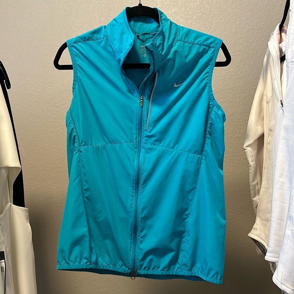 Nike Teal Running Vest | full zip with reflective stripes | Size: Medium